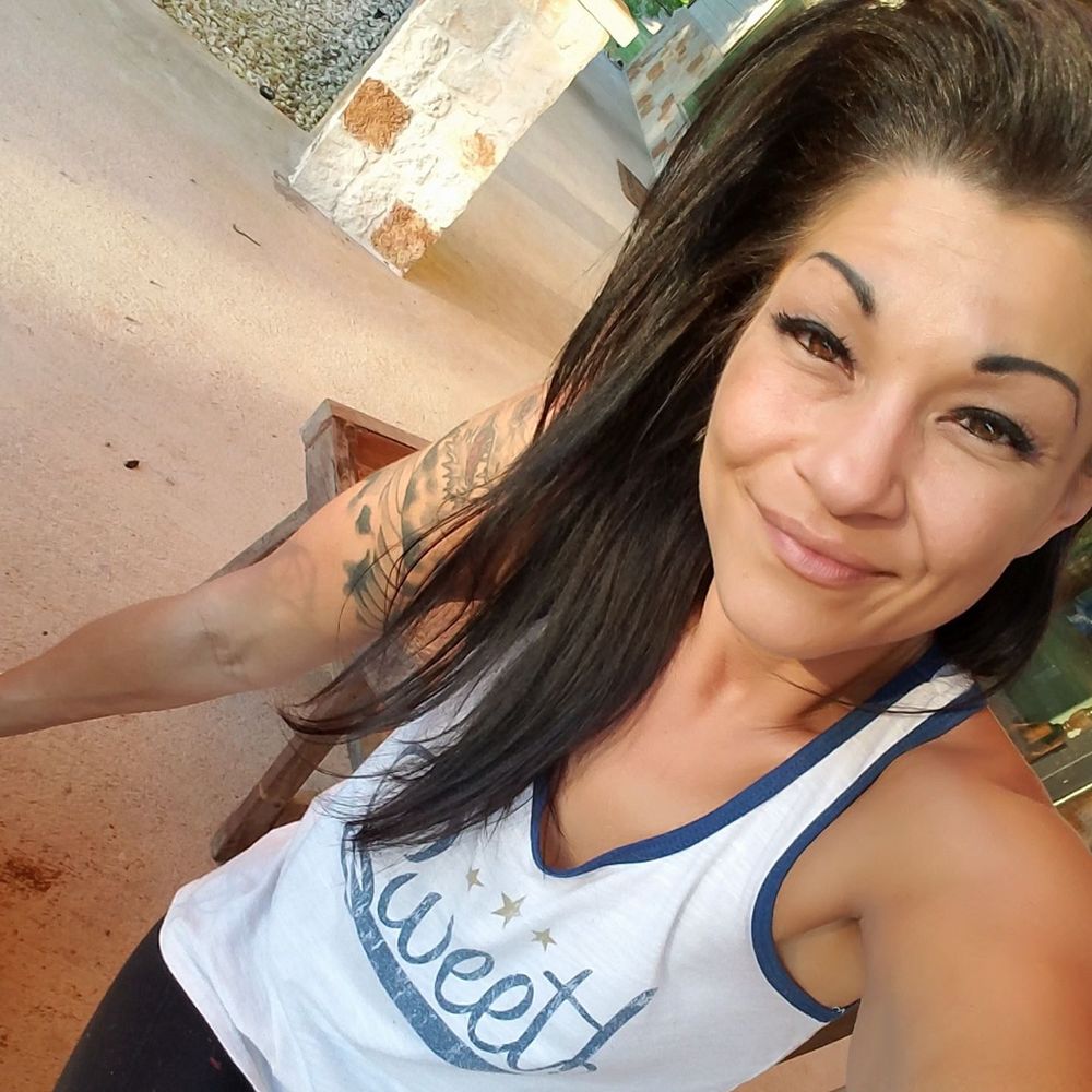 Meet your Posher, Gina